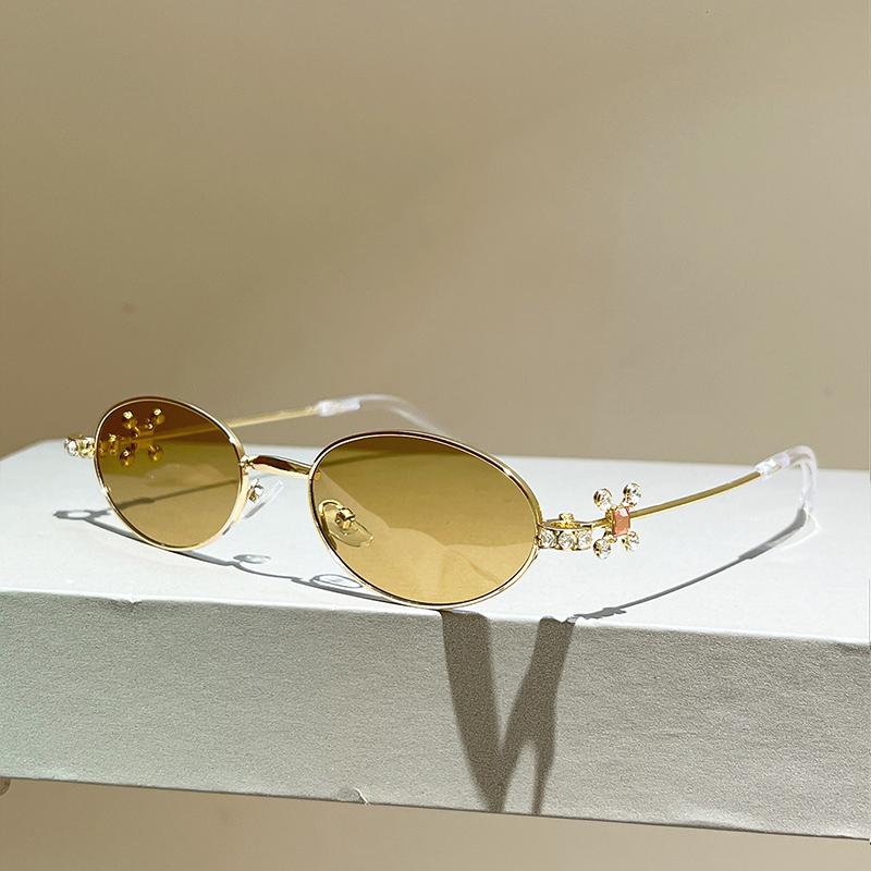 KAMMPT Oval Sunglasses with Rhinestones Women Vintage Fashion Outdoor Casual Shades 2026 New in Trendy Brand Design Sun Glasses
