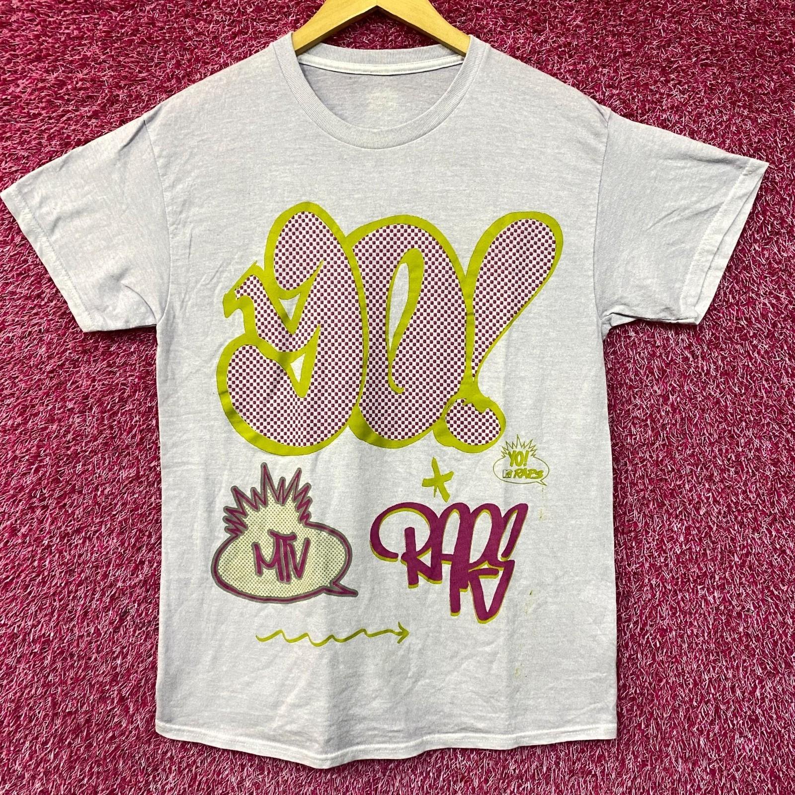 MTV 90 s Graffiti Pop Art Poster Light Blue T-Shirt 3XL
