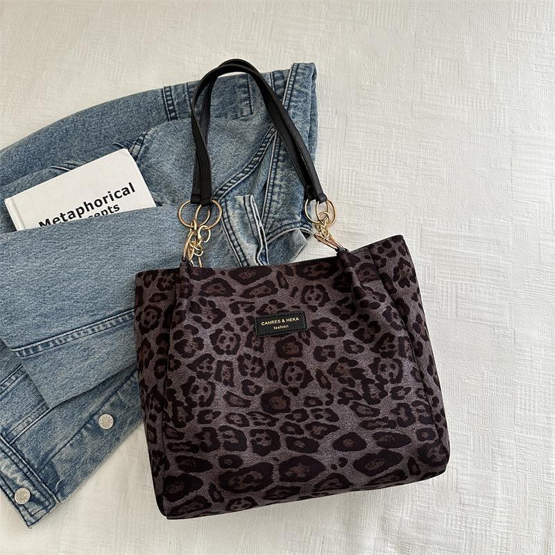 Casual Commuting Large-capacity Bag Women's 2025 Autumn New Suede Suede Leopard Print Shoulder Bag Portable Tote Bag