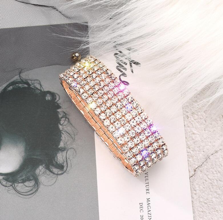 

Элегантный европейский и американский эластичный браслет с бриллиантами: Корейский стиль холодной моды для женщин