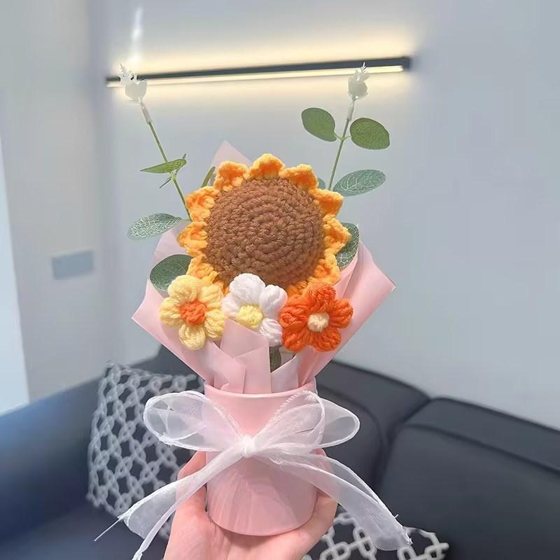Valentine'S Day Mini Bouquet Artificial Rose Flowers Handmade Crochet Flower Bouquet Christmas Wedding Party Gifts Home Decor
