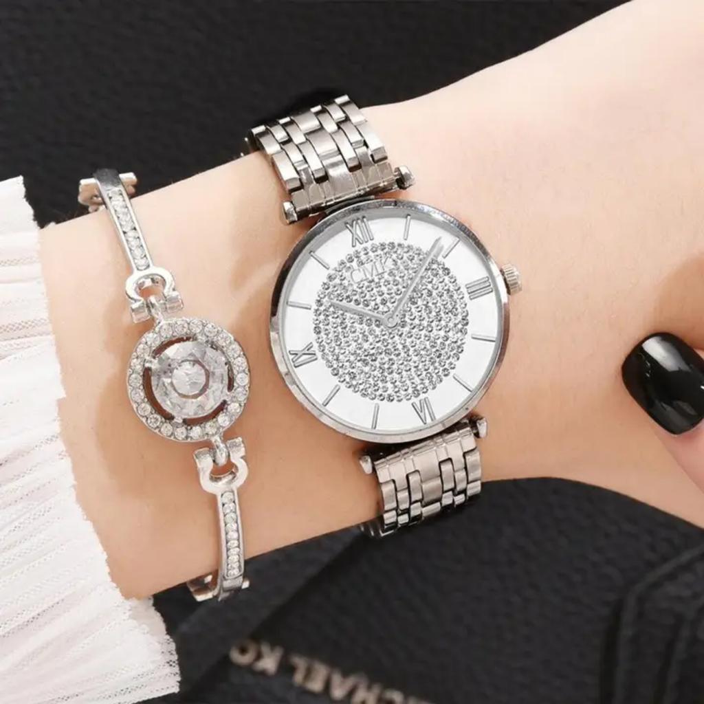 Gold Quartz Watch, Simple Watch With Fashion Temperament, Classic Dial Alloy Steel Belt Women'S Watch