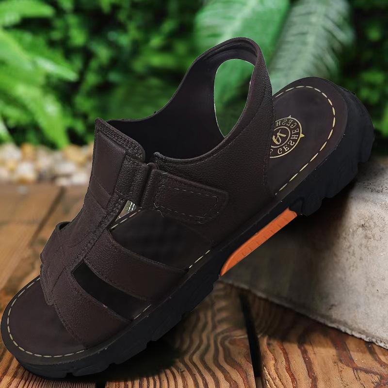 Men's Sandals Summer Soft Leather Soft Sole Non-slip Beach Shoes Men's Casual Trend Outside Cool Slippers