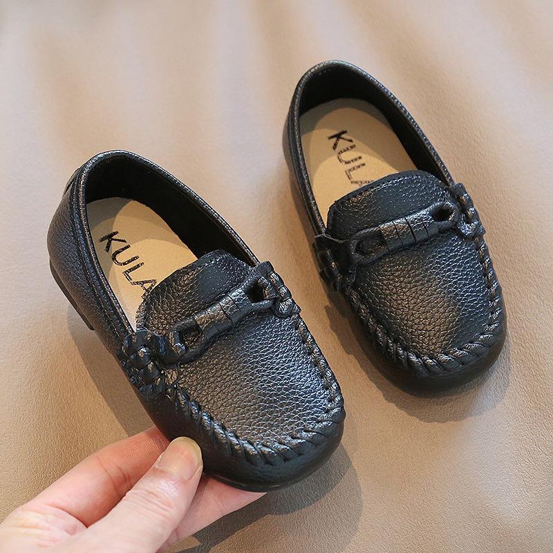 Korean Version of Casual Children's Bean Shoes Soft Soles Set Foot Baby Shoes Autumn New Boy Leather Shoes A Slip-on