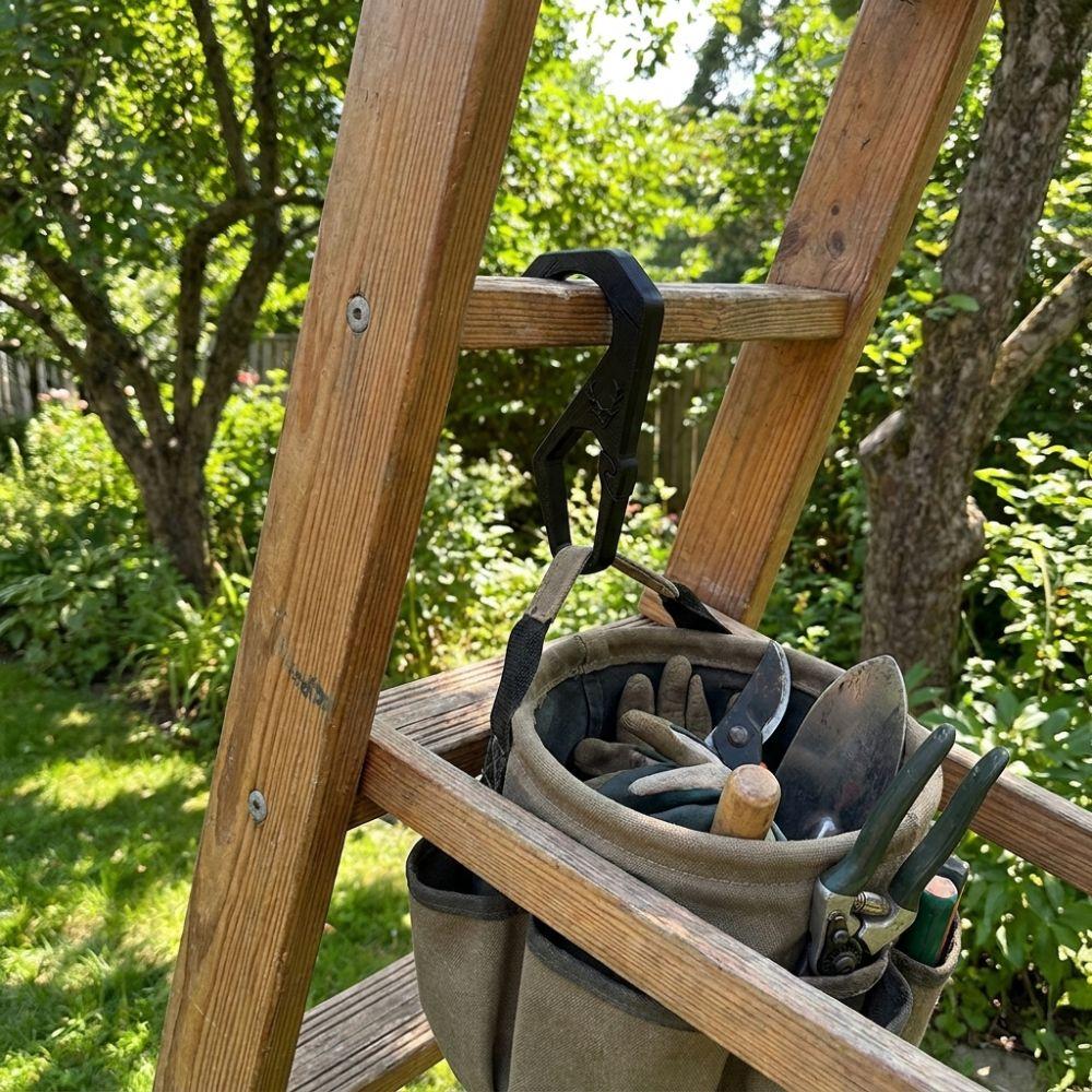 Fixed Hanging Ladder Paint Bucket Hook Painting Secure Clip Tool Outdoor Garden Renovation