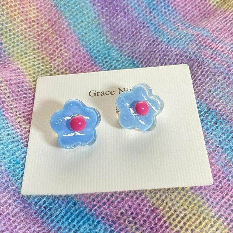 Korean Fashion Colorful Flower Clip Earrings for Women Sweet Ear Cuffs Temperament Summer Jewelry Gift Y2K Accessories Party
