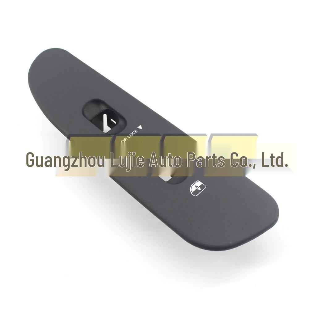 

Dodge Ram 1500-3500 (02-05) Панель переключателей двери (5HZ72XDVAC)