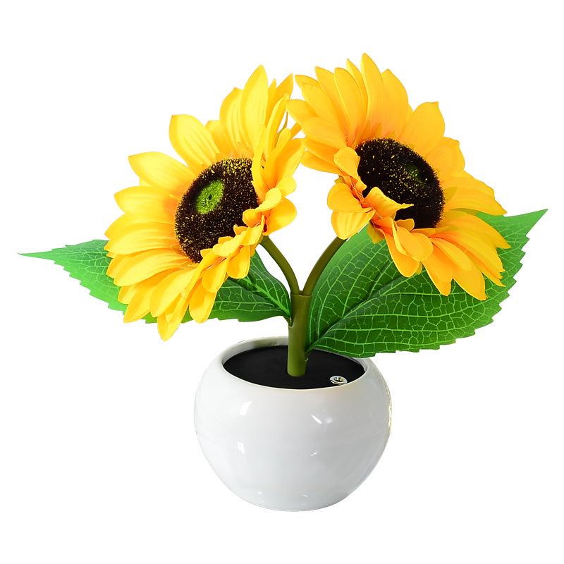 LED Sunflower Bedside Night Light: Indoor Touch-Charging Simulation Bouquet for a Warm Atmosphere