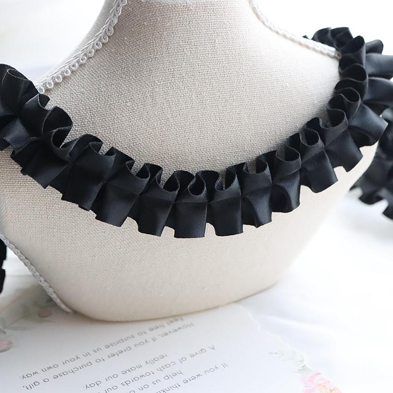 

Дамасская ткань с центральной складкой кружевная одежда юбка Шитье Шляпа Цветочная корзина Граница для книжного шкафчика Ракушка украшение для свечи 1 yard чёрный