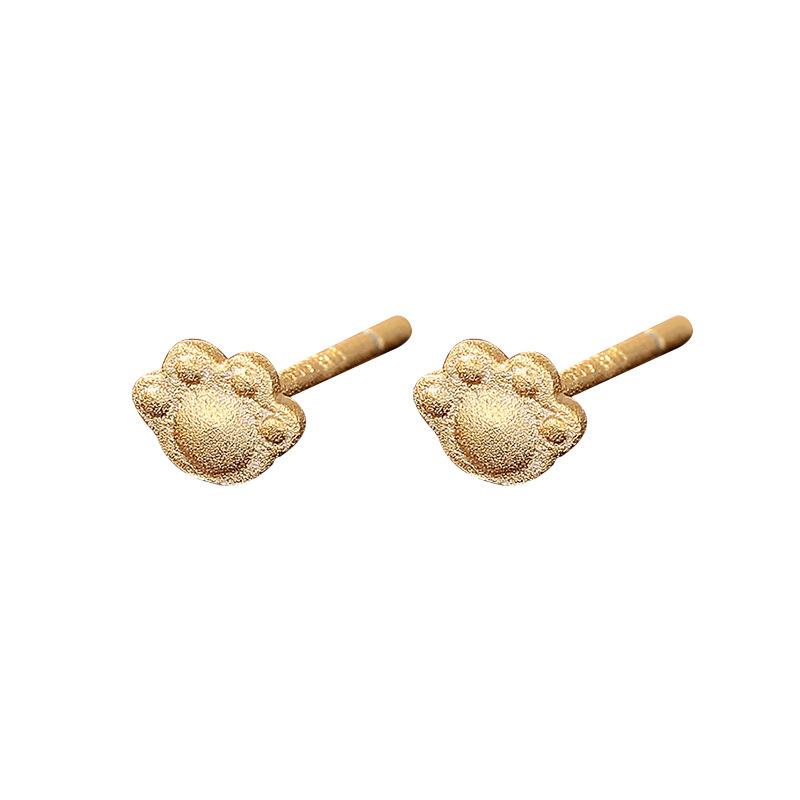 Cute Kitten Claw Earrings for Female Students with Daily Ear Piercings and Sweet Little Earrings