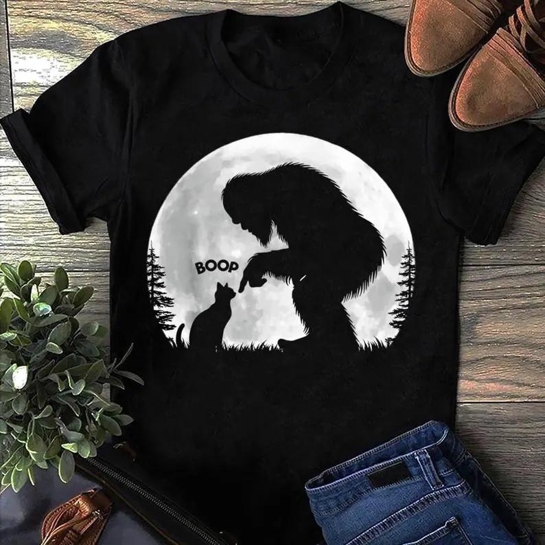 Fun Hand Boop Nose Bigfoot Sasquatch Cat Full Moon Bigfoot T Shirt S