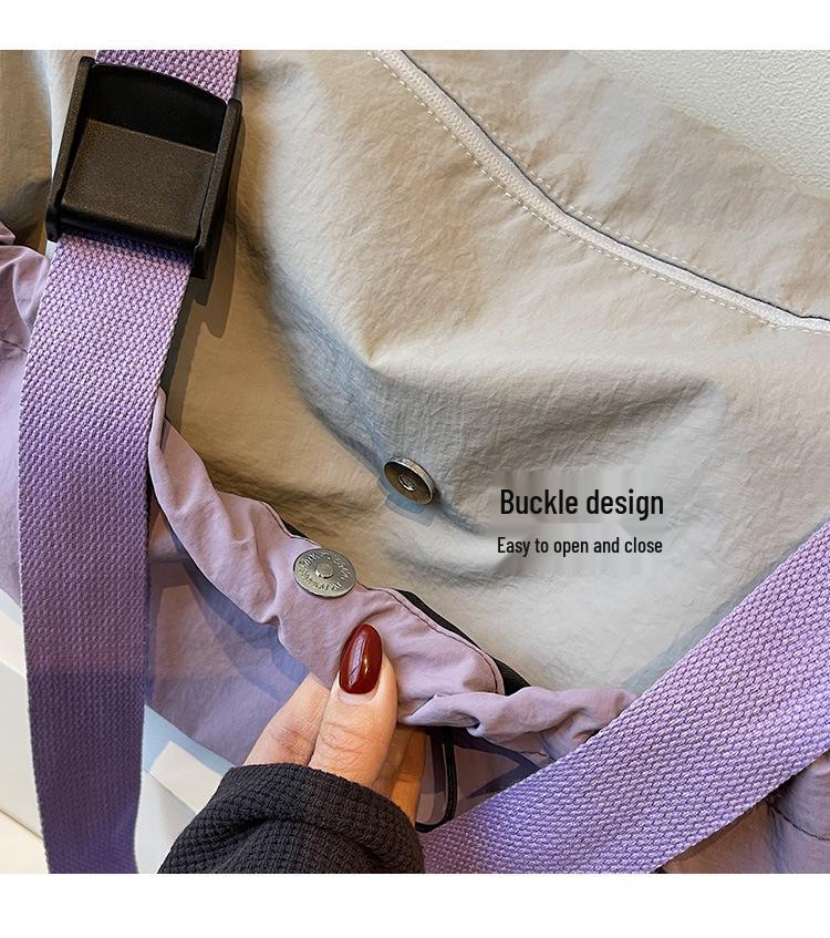 Women's Lightweight Sports and Travel Bag - Durable, Spacious, Wet/Dry Separation, Ideal for Fitness and Short Trips.