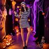 Prisoner Costume with Cuffs for Adult, Women Striped Mini Dress, Men Top Pants Pants, Halloween Dress-Up Jail Inmate Uniform Hat & Dress