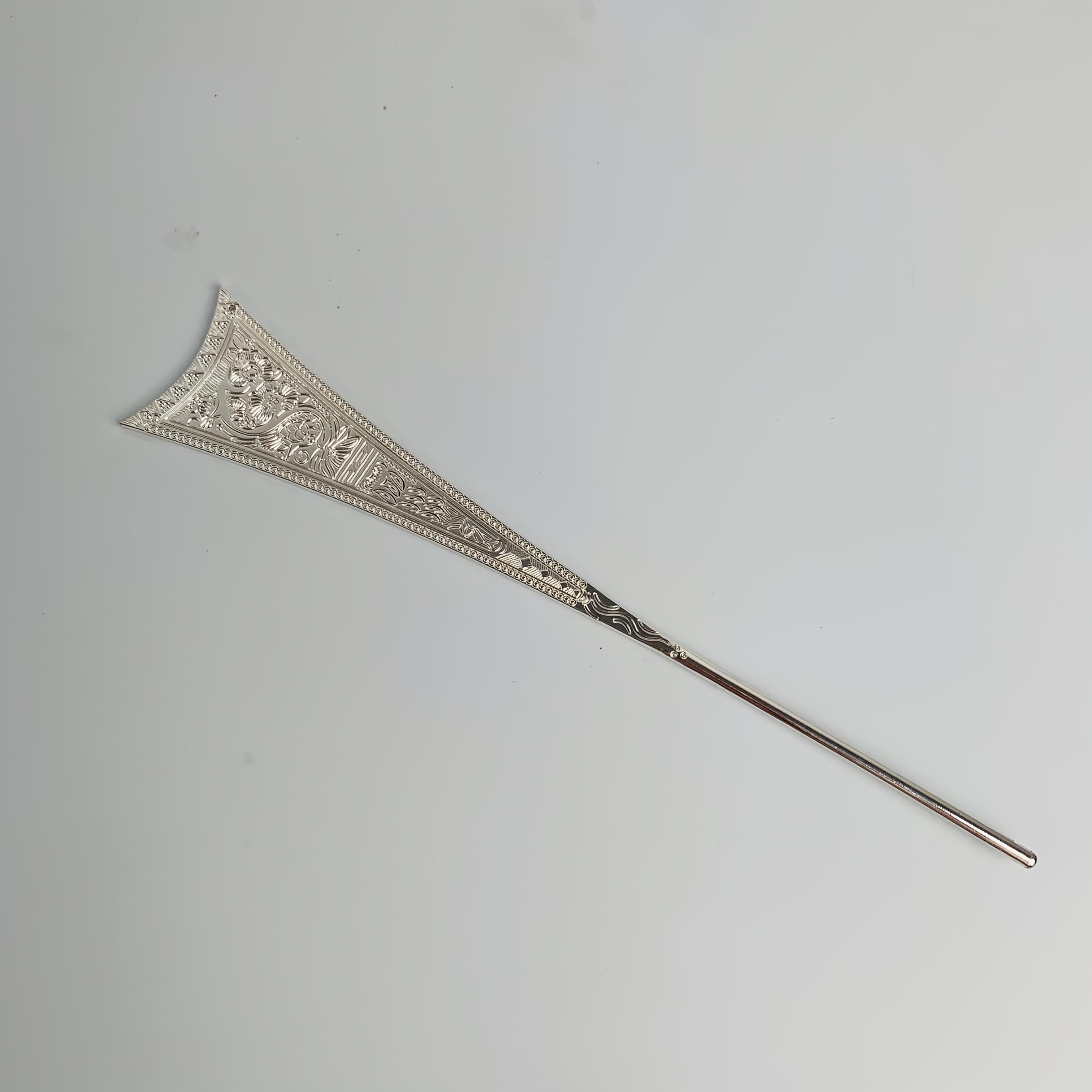 

1PC Retro Ethnic Style Carved Hairpin, Handmade Literary and Artistic Wide Head Disc Hair Hairpin, Headgear Hair Accessories