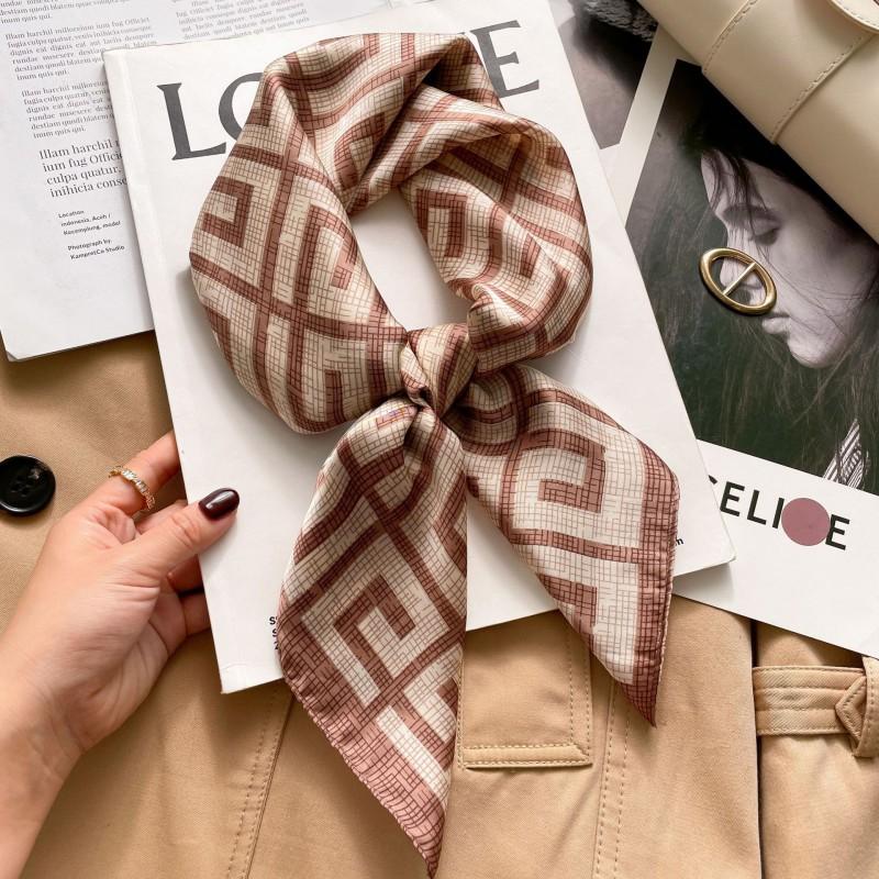 Elegant Silk-Like Square Scarf Women Korean Style Print Neck Lightweight 70x70cm Nylon Fashion Accessory