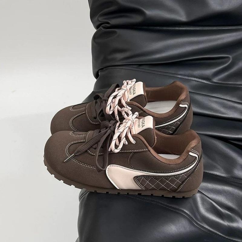 

Sports and leisure shoes round head board shoes women s autumn new niche versatile students 35