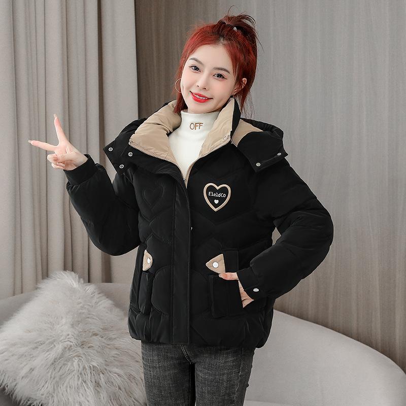 

Короткая хлопковая куртка женская 2025 новая утолщенная зимняя стеганая куртка корейская версия свободная зимняя женская куртка хлопковая куртка M чёрный