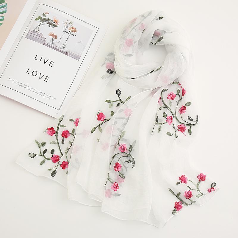 India Bohemian Chiffon Scarf Women Muslim Hijab Print Scarves Beach Flower Shawl Wrap Embroidered Scarf Ethnic Bandana 180*75Cm
