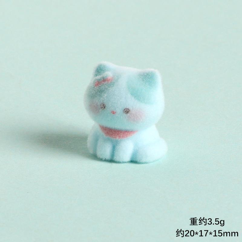 Flocked Cat Decor Fluffy Resin Animal Figures Cute Mini Desk Ornament Car Dashboard Accessory DIY Craft Supplies