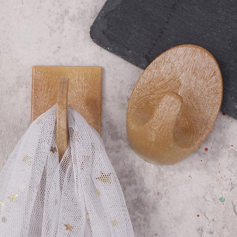 3pcs Plastic Wood Grain Hooks Household Adhesive Adhesive Hooks Wall Mounted Key Hooks Clothes Bag Organizer Kitchen Hooks