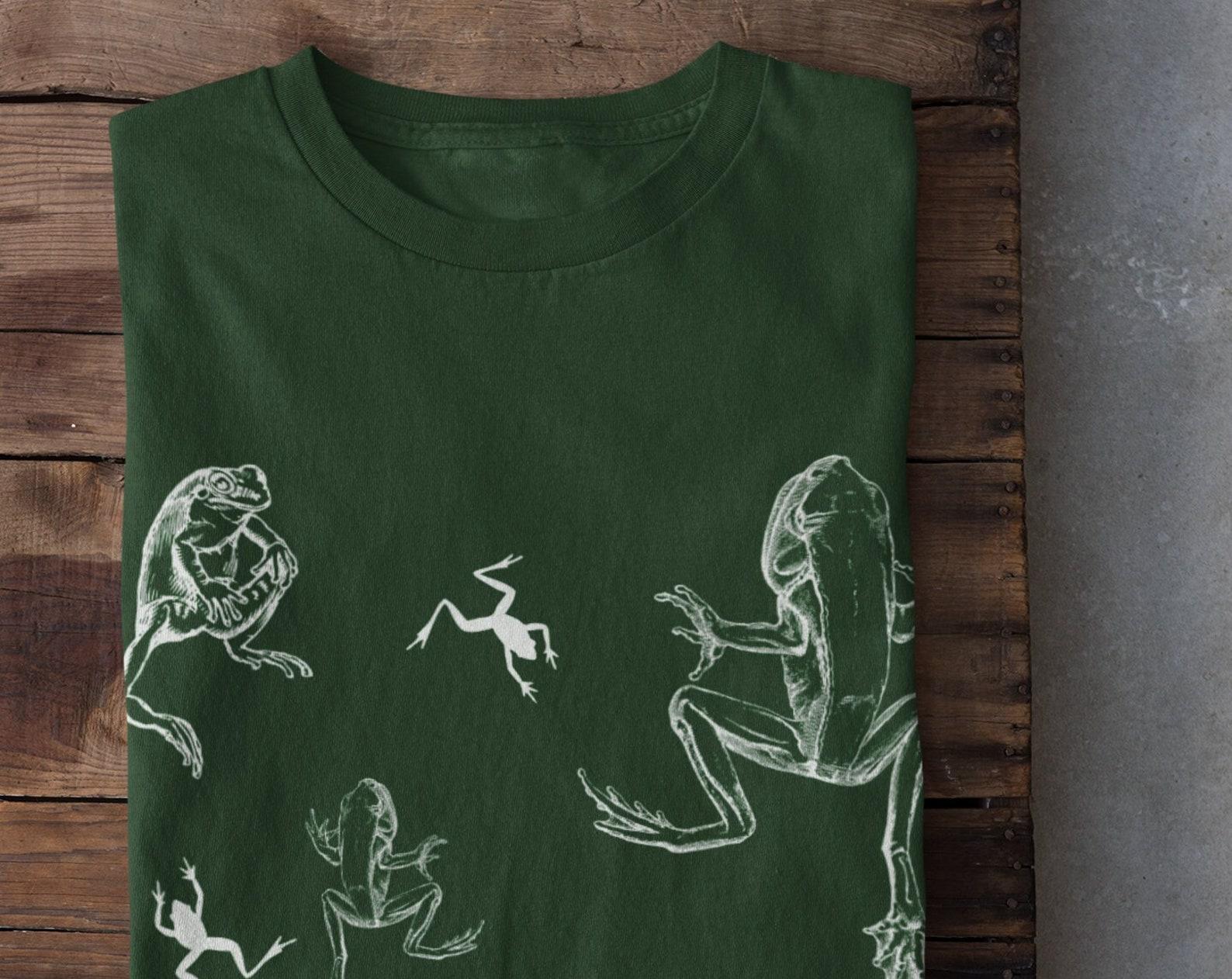 Cottagecore Frog Tshirt, Cottagecore Clothing, Grunge Fairycore Clothing, Goblincore Clothing, Alt Clothing, Witchy Clothing, Strange Unique M