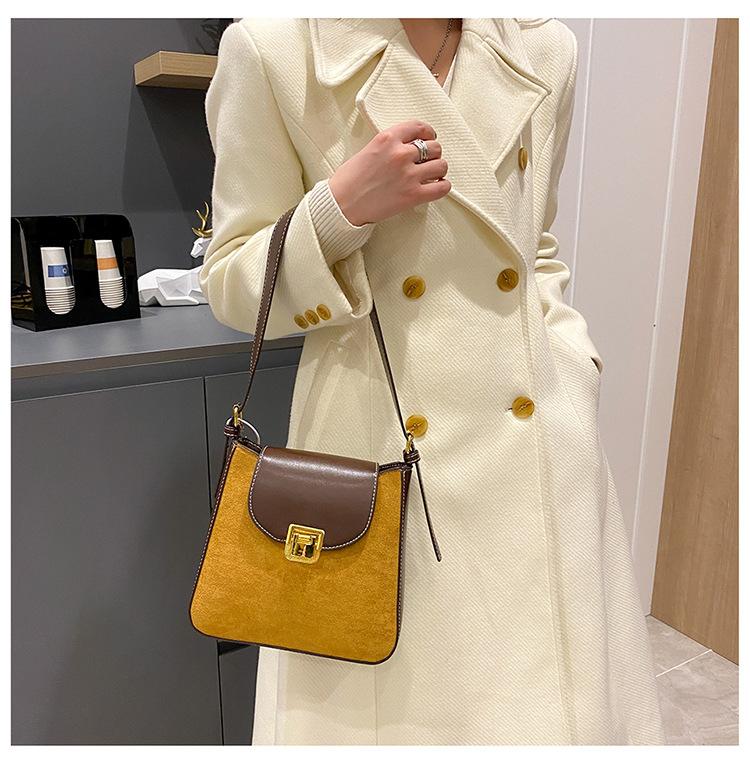 Korean version trendy fashion casual commuter women's shoulder bag European and American retro messenger bag color matching PU small square bag