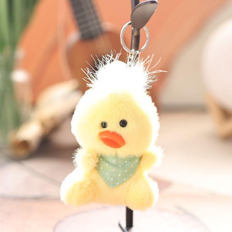 Cute Yellow Duck Plush Keychain With Super Soft Short Plush For Bag Decoration And Gift