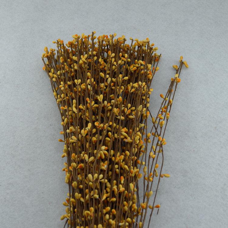 

Artificial Christmas Wreath: 65cm Rattan Vine with Small Berries, DIY Pastoral Style