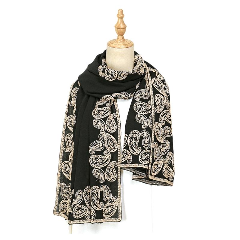 

Fashionable Delicate Shawl Cold Weather Neckerchief Handmade Warm Chapel for Religious Ceremonies