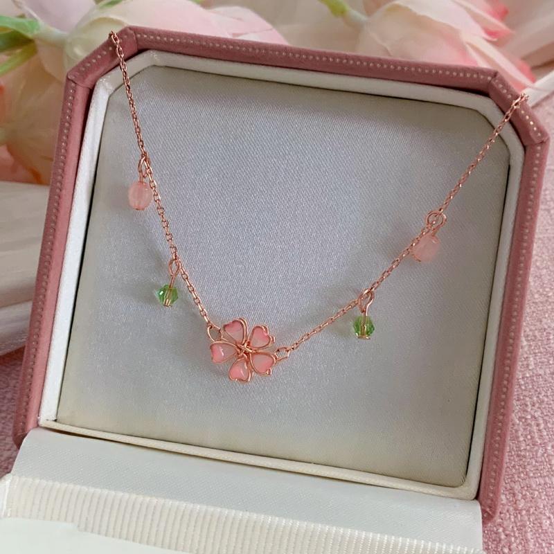 Romantic Cherry Blossoms Flower Necklace For Women Shiny Crystal Zircon Butterfly Flower Pearl Clavicle Chain Girl Party Jewelry