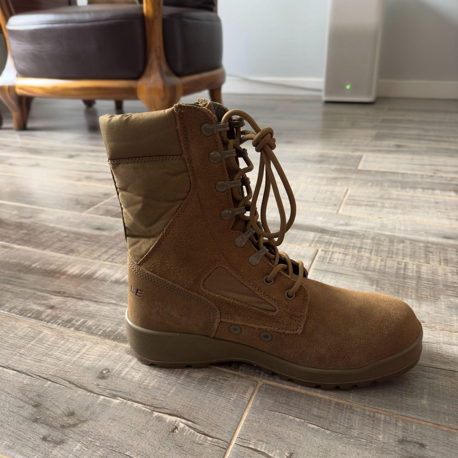 Мужские коричневые водонепроницаемые тактические пустынные боевые ботинки с высоким берцем 46 верблюд 4680₽