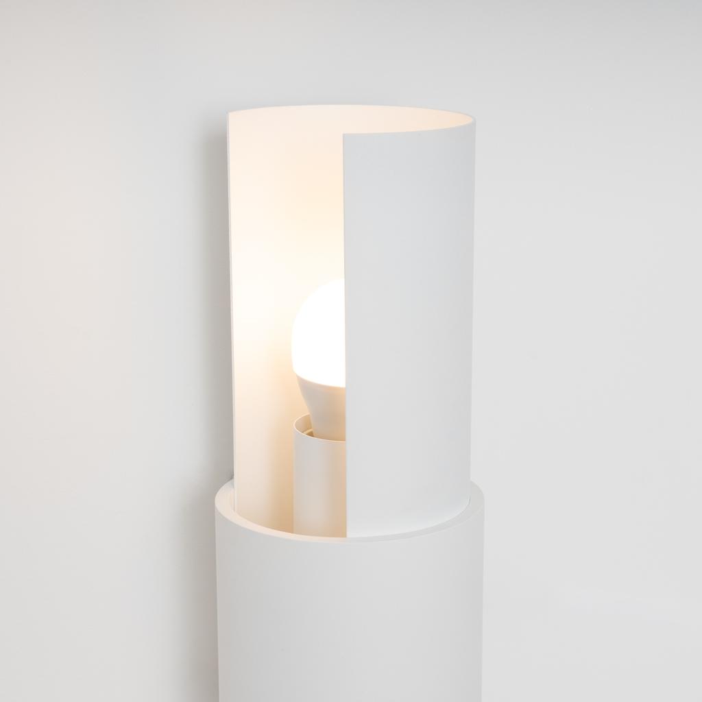 Kinkiet Ścienny Nowoczesny Biały Okrągły Pionowy Obrotowy Klosz Do Salonu Przedpokoju 2Xe27 15W Flash Sollux Lighting