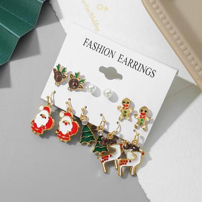 2022 New Fashion Christmas Stud Earrings 6 Piece Set Christmas Elk Earring Pendant Girl Elegant Christmas Tree Santa Stud Earring Set