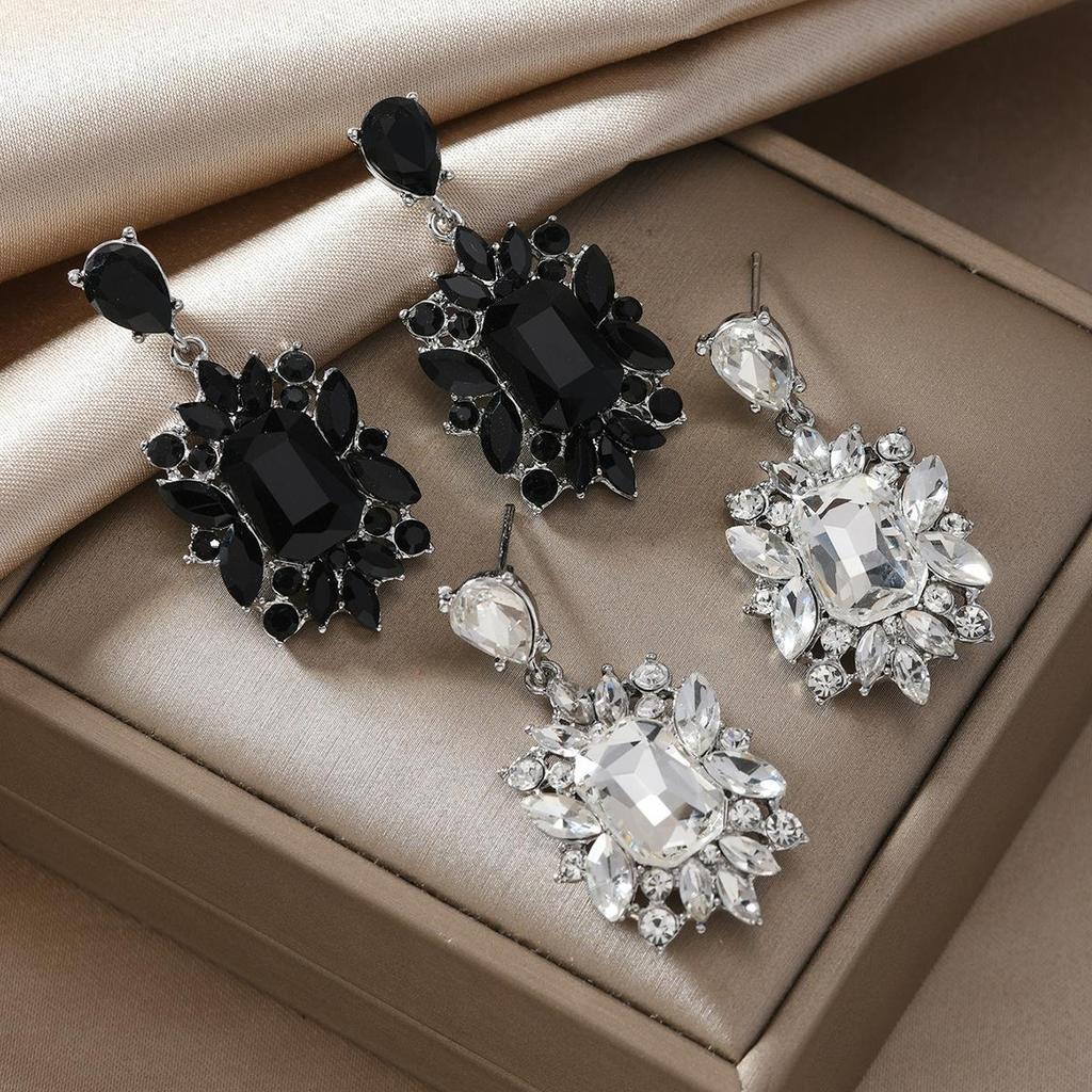 European Luxury Crystal Pendant Earrings - Women's Retro Fashion Jewelry