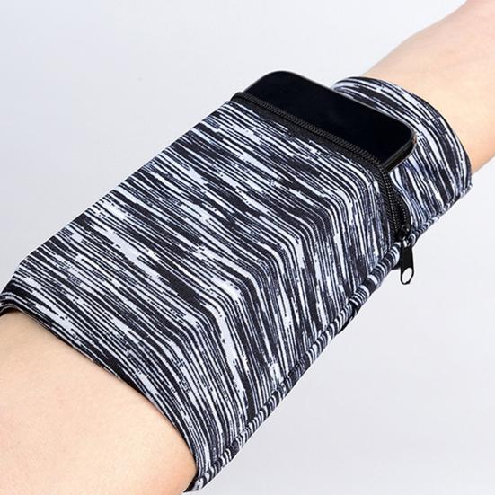 Практичный браслет на предплечье — фото 4