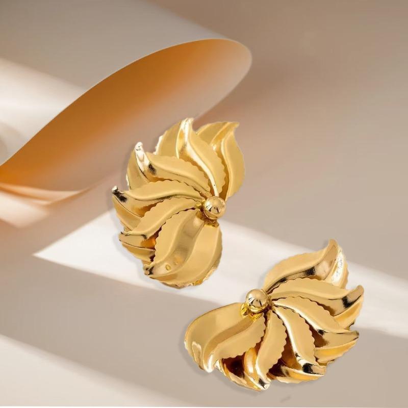 Light Luxury Fashion High-end Stud Earrings, Water Drop Petal Earrings, Smooth and Shiny Earrings, Ball Wearing Jewelry.