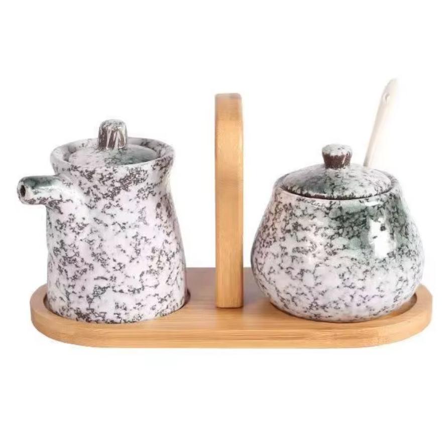 Japanese Ceramic Soy Sauce & Oil Dispenser – Retro Vinegar Bottle for Kitchen Seasoning & Cooking Tools