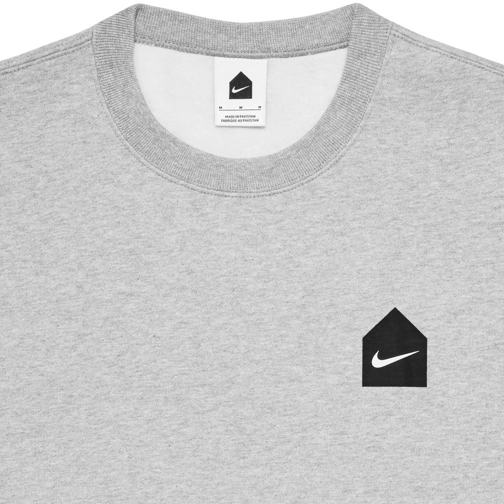 Nike X Dsm Collaboration Fw23 Logo Graphic Crewneck Sweatshirt Unisex Sweatshirt Gray DJ2758-063