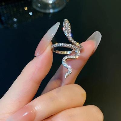 Dámský prsten Lesklý elegantní okouzlující zdobný prsten ve tvaru hada