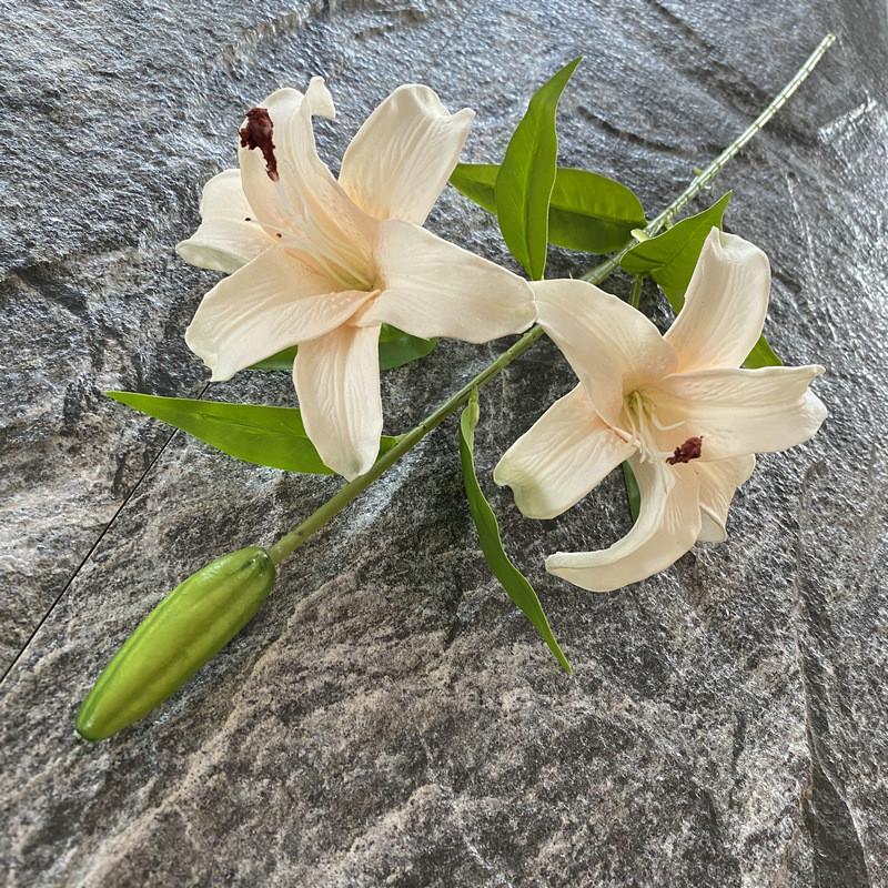 Long Pu Threehead Lily Artificial Flower Decor For Home And Photography Displays