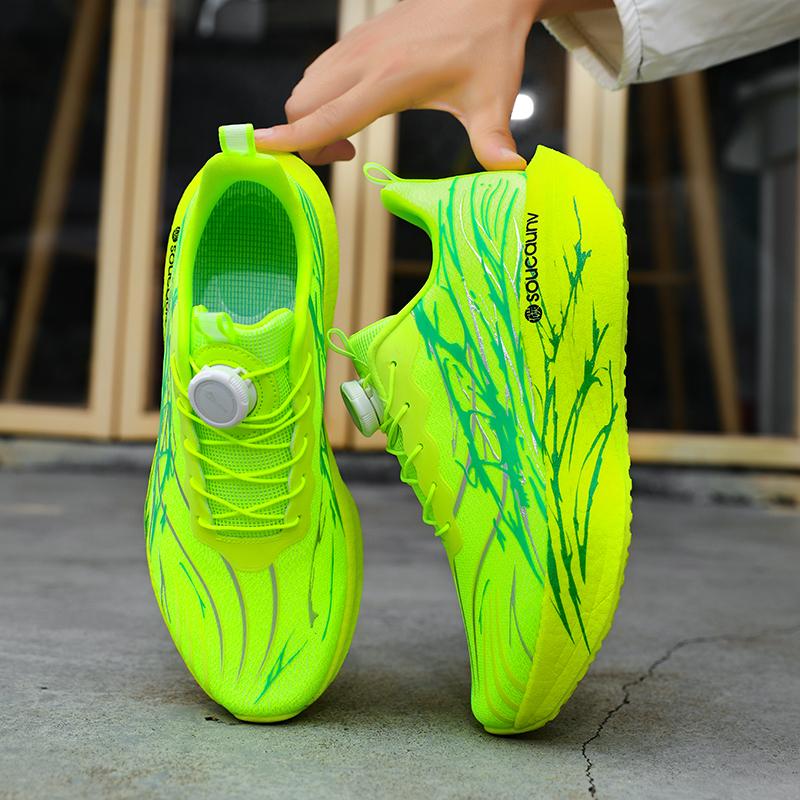 Men s Shoes: Casual Sneakers,  Trainers, Breathable Race Running Shoes, and Fashion Loafers for Men. 39