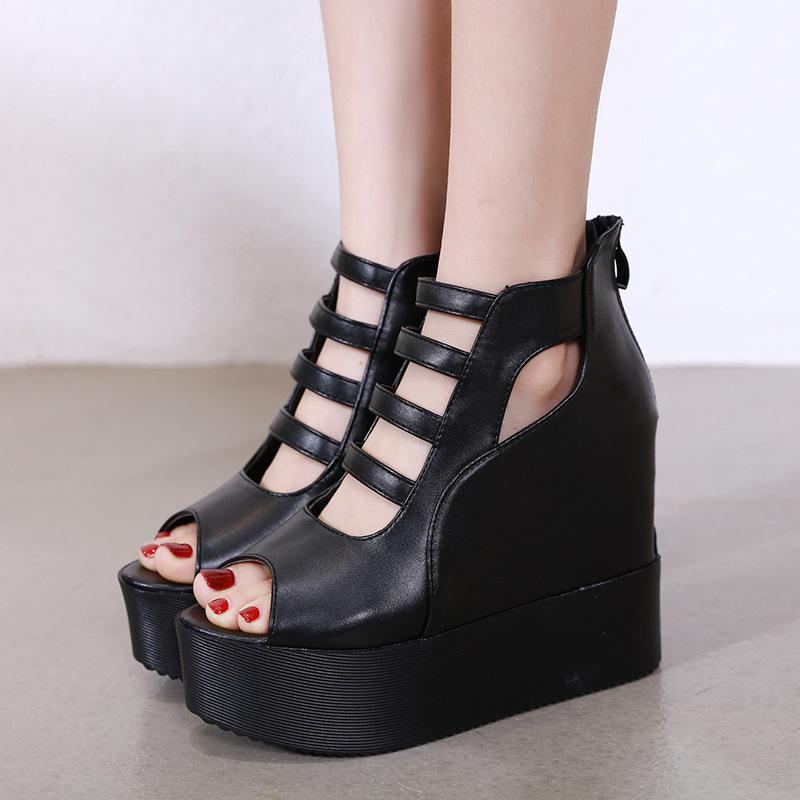 

Новая корейская версия крутых ботинок на наклонном каблуке с выемкой на каблуке 11 см, с толстой подошвой, водонепроницаемые сандалии на высоком каблуке, женская обувь в форме рыбьего рта 39 чёрный