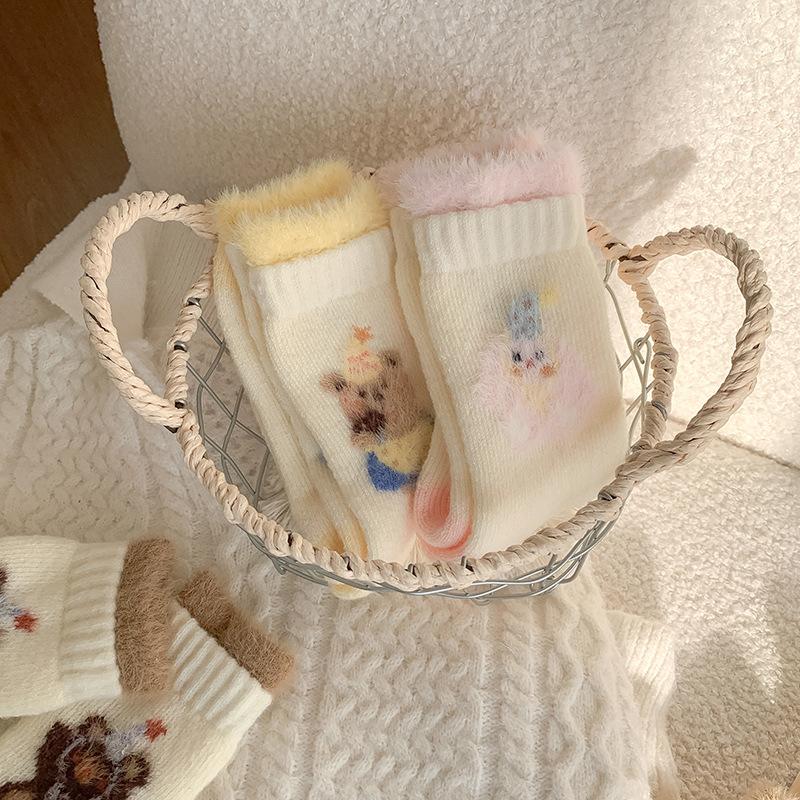 Super Thick Wool Socks, Double Flared Women's Autumn and Winter Thickened Mid-calf Socks, Warm Long Socks, Cartoon Long Calf