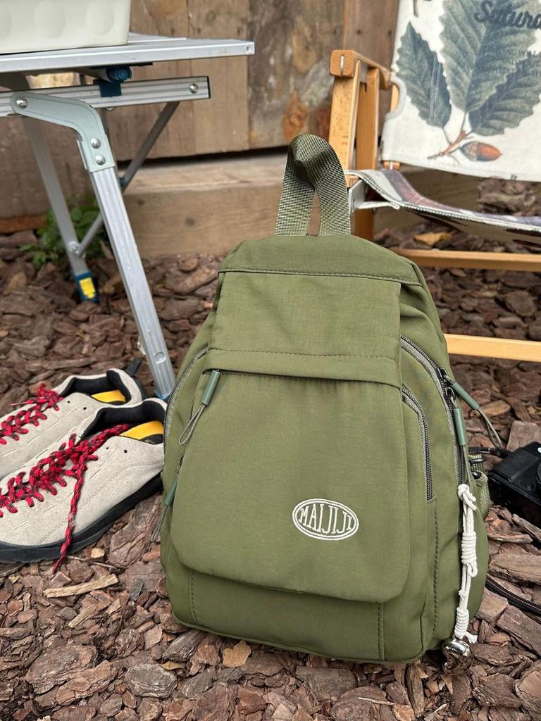 Lightweight Crossbody Backpack for Outdoor Hiking & Mountaineering