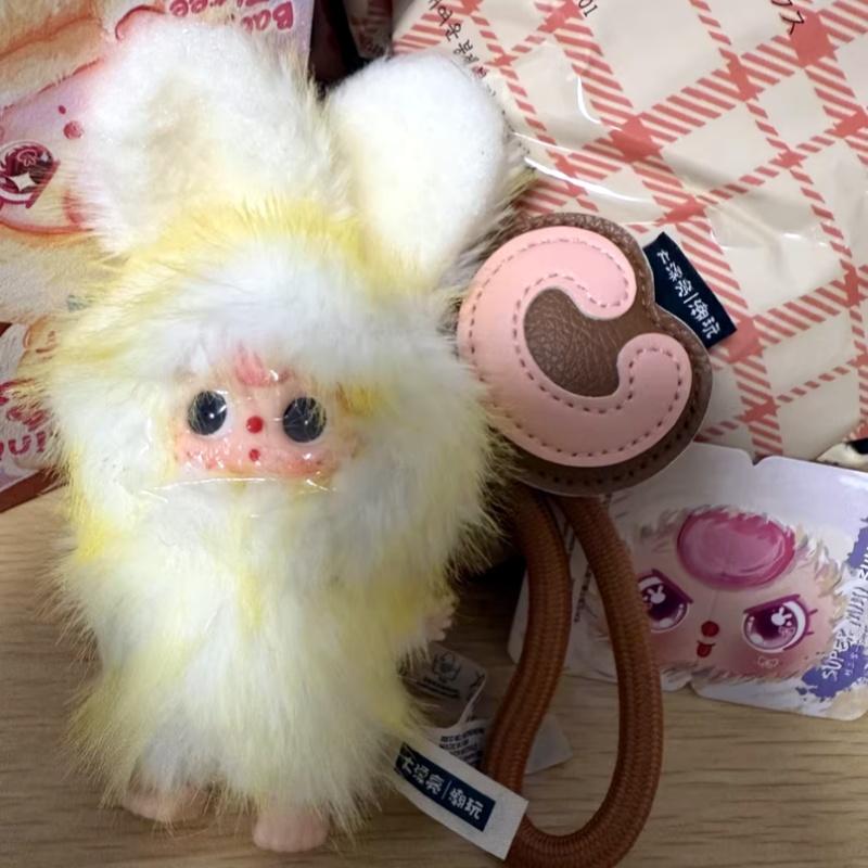 Baby New Three Super Mini Bunny Series Cute Trendy Vinyl Plush Play Doll Ornament Collectible Surprise Box Toy
