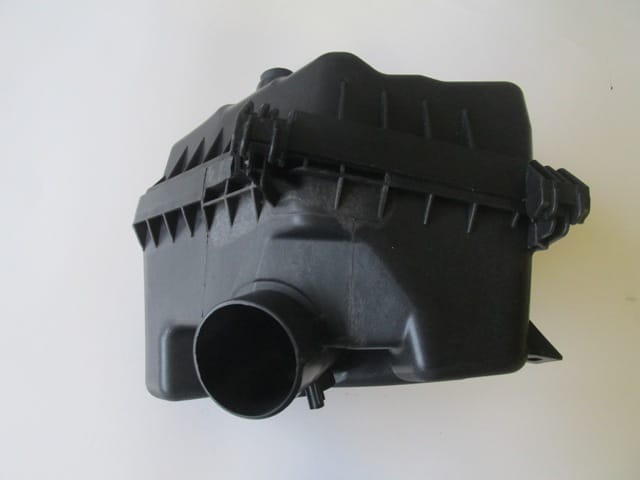 For Toyota Corolla Nde180 2013 2018 Air Filter Box Cabinet Diesel Type 17701 0R020