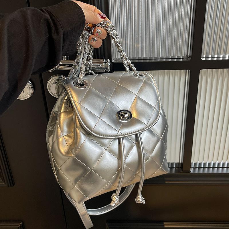 Spring and summer new products women's bags, small fragrant wind rhombus backpack women's 2025 new fashion high-end schoolbag small backpack