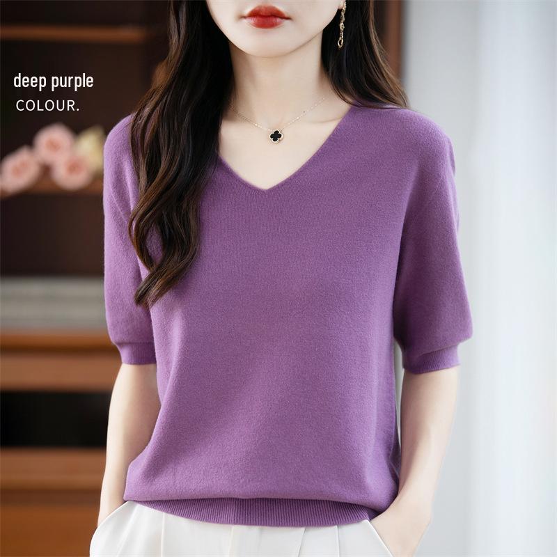 Autumn 2026 V-Neck Women's Knit Pullover Sweater with Short Sleeves - Seamless, One-Piece Design