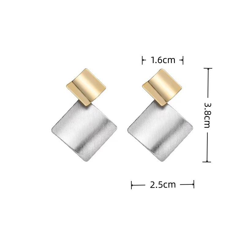 Elegant Geometric Rhombus Earrings: Versatile, High-End Design for Women