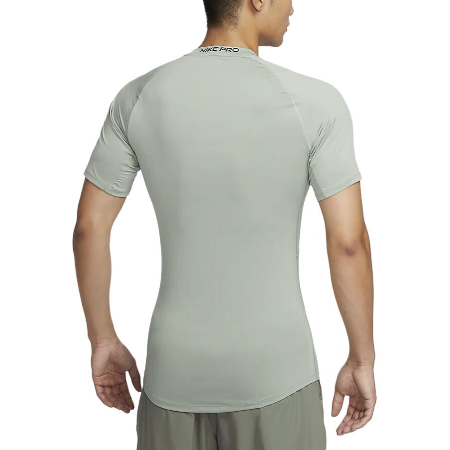 Nike Pro Dri-Fit Pohodlné Odvádějící Vlhkost Slim Fit Tričko s Krátkým Rukávem Pánské Topy Horizontálně Zelená Černá FB7933-370